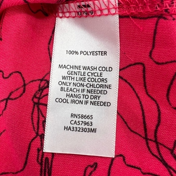 Halogen Red Black Floral Sleeveless Blouse Size XS Women’s - Picture 5 of 5